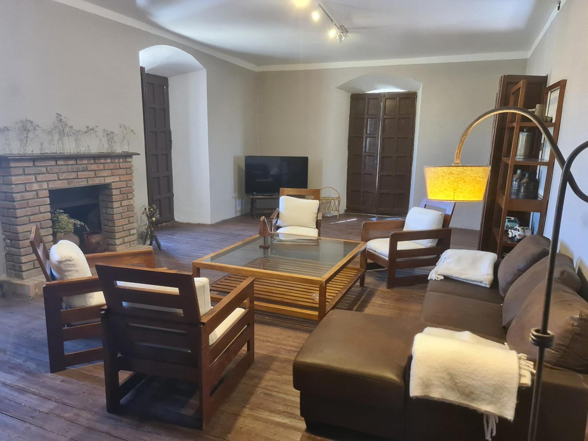 Casa Rural Palacio Conde De Aldana Con Piscina Entre Encinares Y Dehesas Terradillos 외부 사진