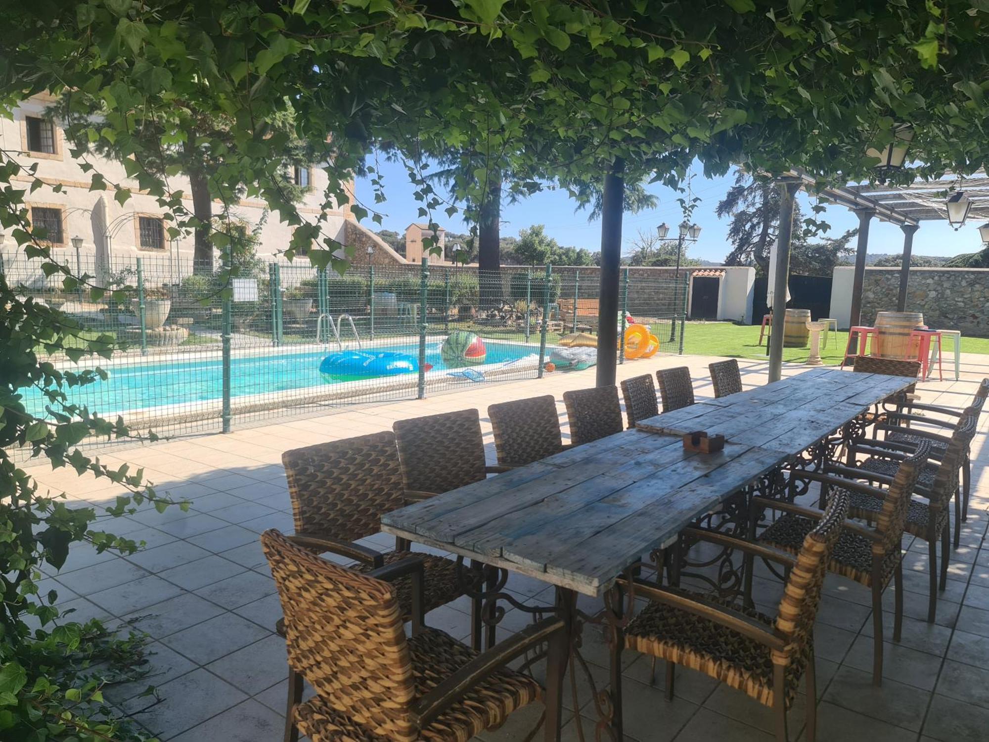 Casa Rural Palacio Conde De Aldana Con Piscina Entre Encinares Y Dehesas Terradillos 외부 사진