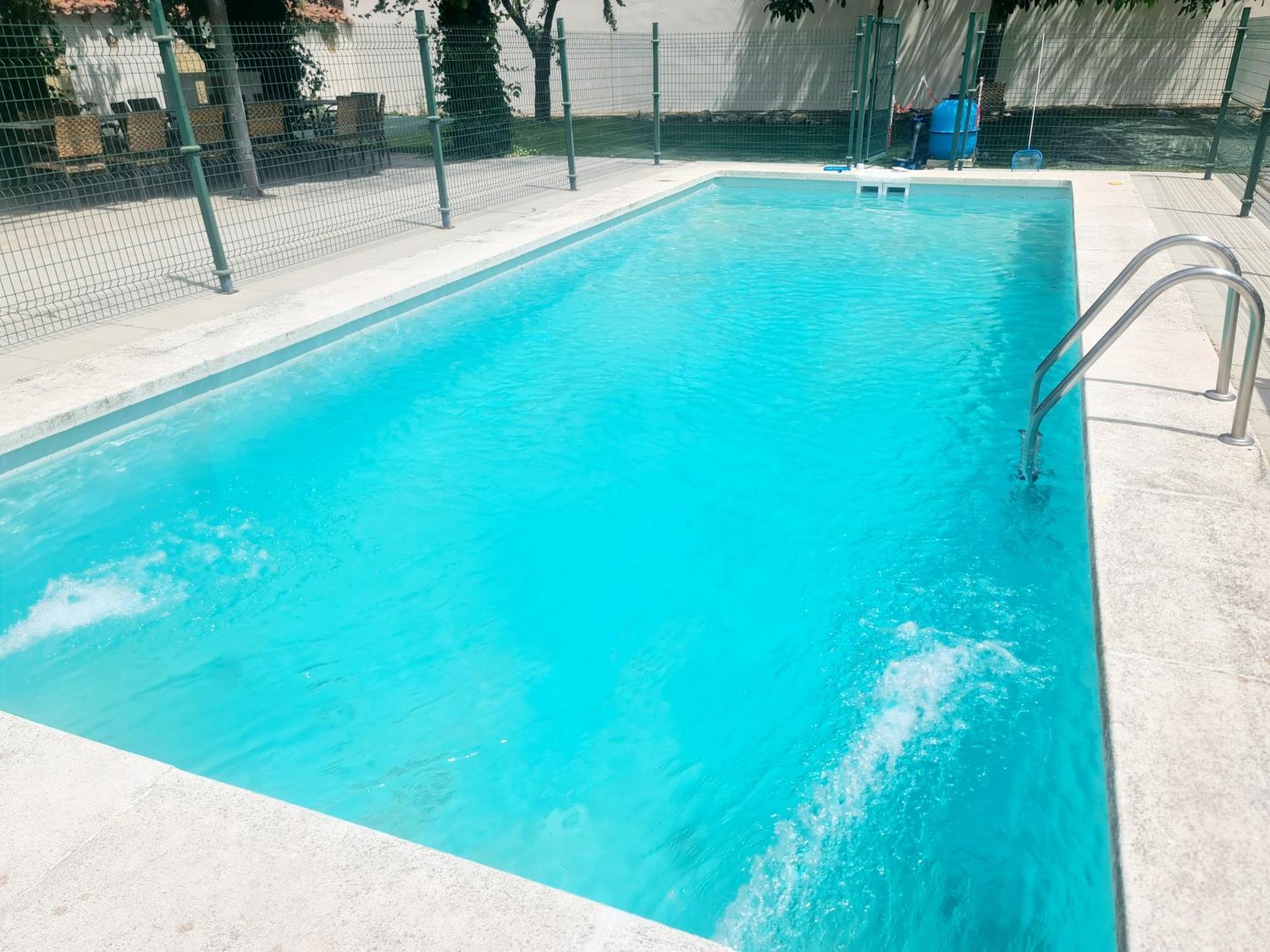 Casa Rural Palacio Conde De Aldana Con Piscina Entre Encinares Y Dehesas Terradillos 외부 사진